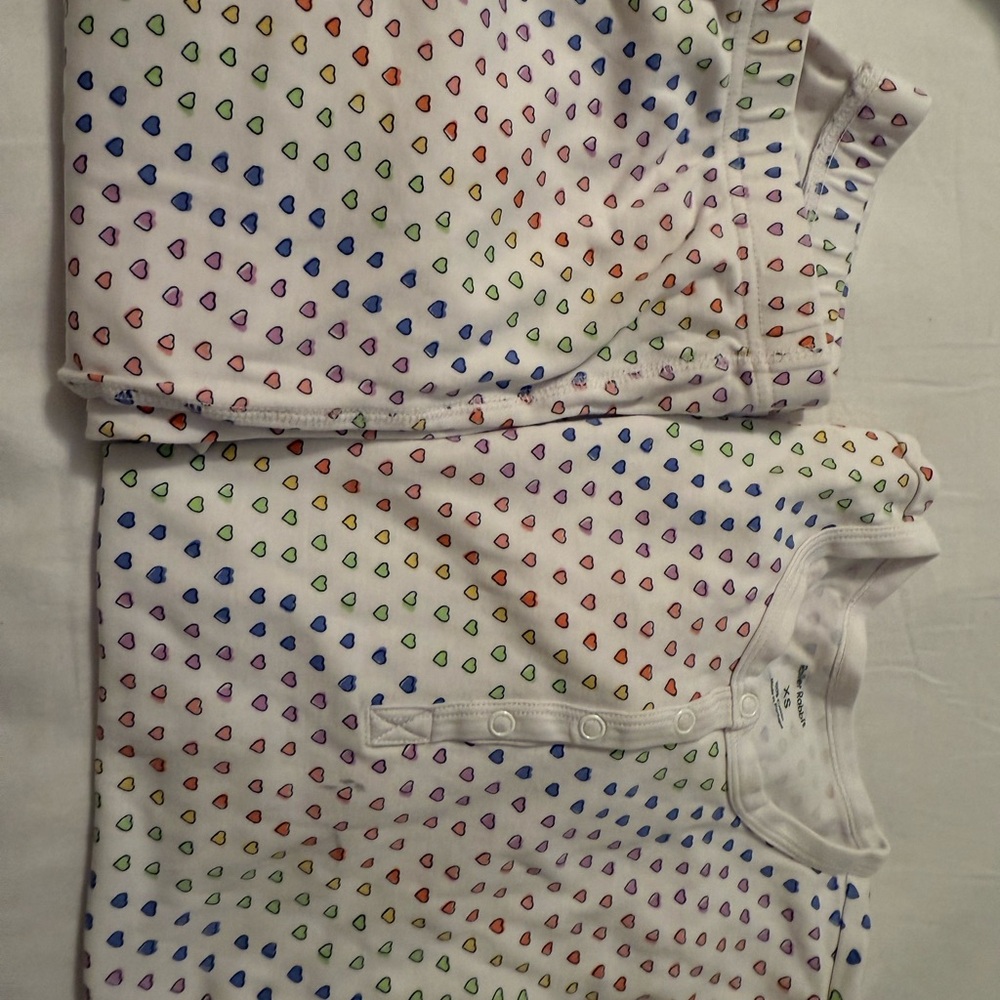 Roller rabbit pajamas hearts - Picture 2 of 6